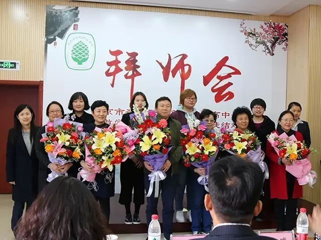 劲松职高综合高中部召开“教师教学能力提升” 项目启动会暨青年教师工作室成立大会