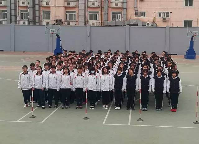 青春际会 运动乐章——劲松职高综合高中部拉开体育节序曲