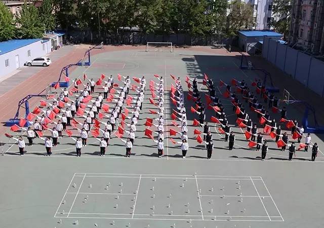 人间最美四月天，不负春光和时行 ——劲松职高综合高中部以运动会为契机，诠释校园文化、促德育升级