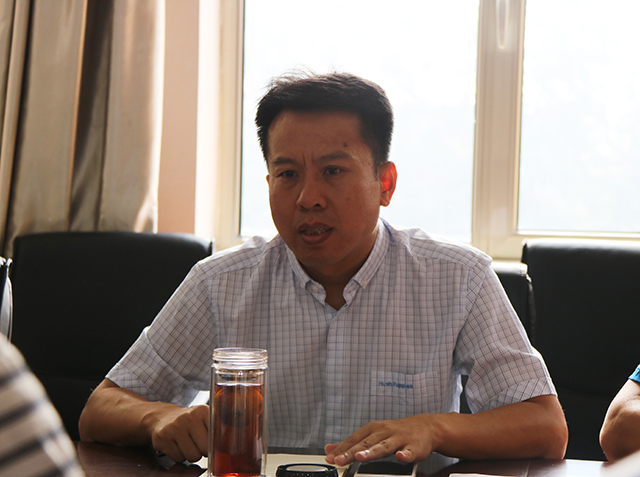 劲松职高党政工携手，深入一线开展新学期开学工作调研