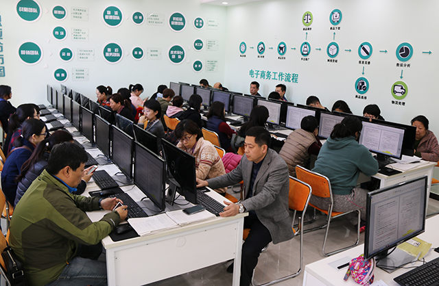 以赛促混合式教学转型升级——劲松职高新源里校区开展校级教学设计竞赛