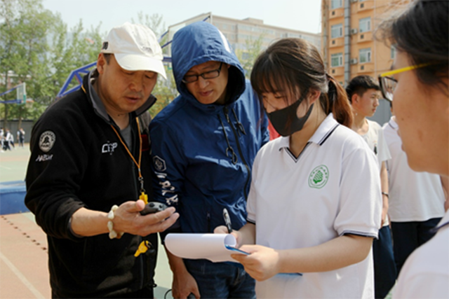 春光无限 昂扬生机——劲松职高新源里校区举办幸福家园春季运动会