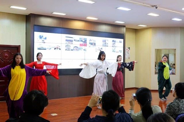 再见，母校——劲松职高举行2018届职高部高三年级学生毕业典礼