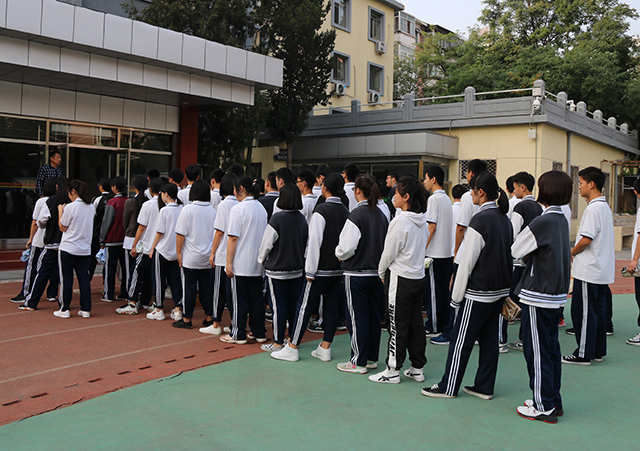 规范后勤管理 提升服务质量——劲松职高新源里校区开展系列校园安全保障工作