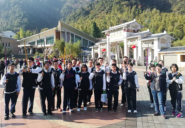 读书为径 行路作舟——劲松职高新源里校区圆满完成综合高中部综合实践活动