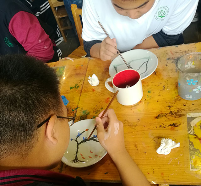 读书为径 行路作舟——劲松职高新源里校区圆满完成综合高中部综合实践活动