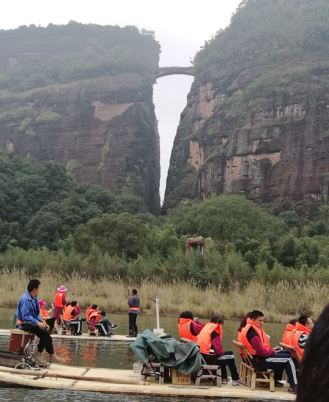 读书为径 行路作舟——劲松职高新源里校区圆满完成综合高中部综合实践活动