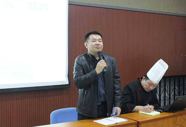 群策群力助力北京冬奥会 ——劲松职高北京冬奥会《中外菜单编译大全》编写工作学生动员会顺利开展