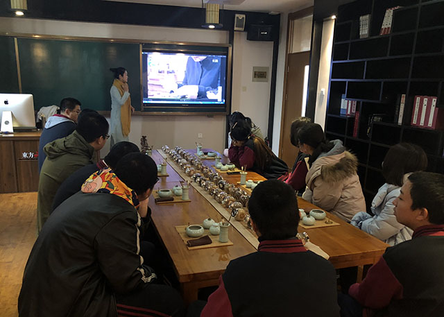 传承中华文化 弘扬民族精神 ——北京市劲松职业高中开展学生传统文化体验活动