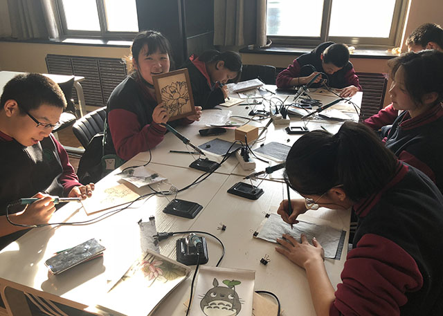 传承中华文化 弘扬民族精神 ——北京市劲松职业高中开展学生传统文化体验活动