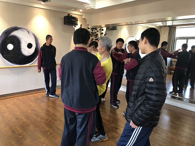 传承中华文化 弘扬民族精神 ——北京市劲松职业高中开展学生传统文化体验活动