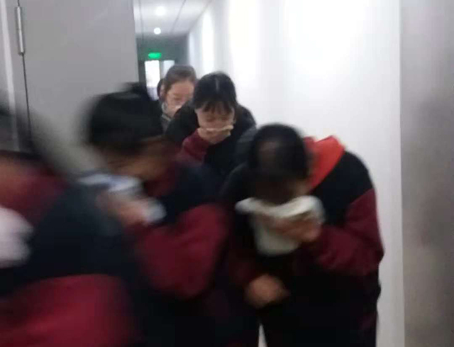 隐患险于明火 防范胜于救灾——劲松职高新源里校区开展消防安全教育、进行疏散演习
