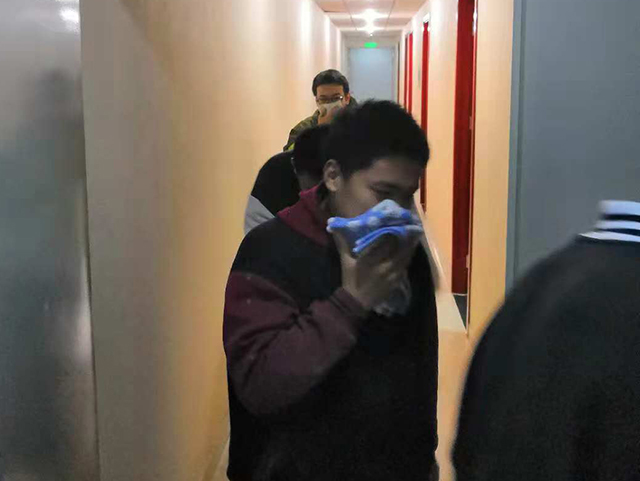隐患险于明火 防范胜于救灾——劲松职高新源里校区开展消防安全教育、进行疏散演习