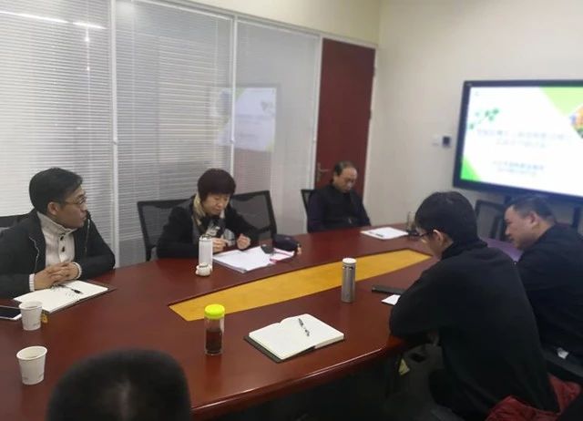 劲松职高召开文化创意专业集群胡格教学模式研讨会