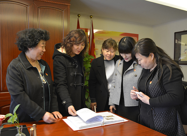 参观党建工作标杆  学习经验促学校发展——劲松职高双龙支部赴潮星集团参观学习党建工作