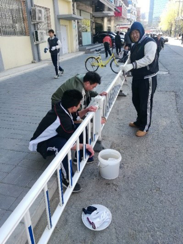 青春献祖国，志愿我先行——劲松职高新源里党支部举办雷锋活动月活动