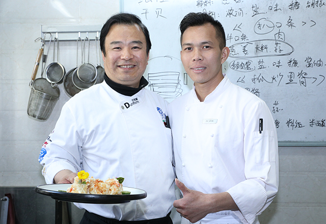 企业大师进课堂  校企合作共培养