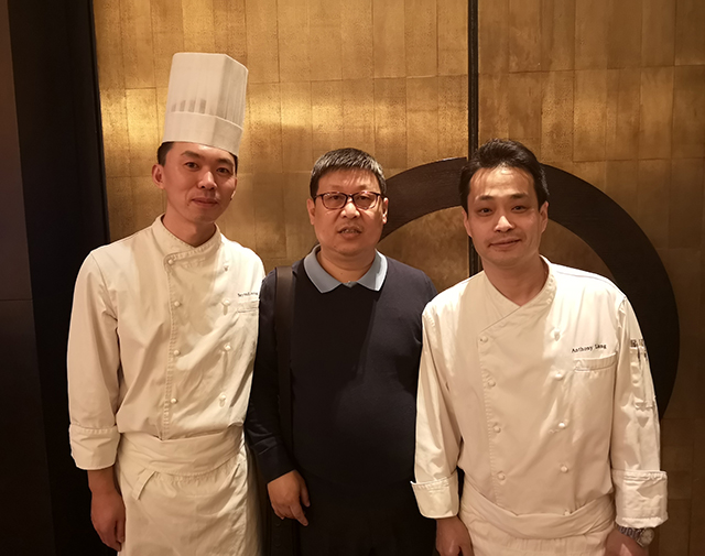 劲松职高学生走进瑰丽酒店体验酒店招聘日活动
