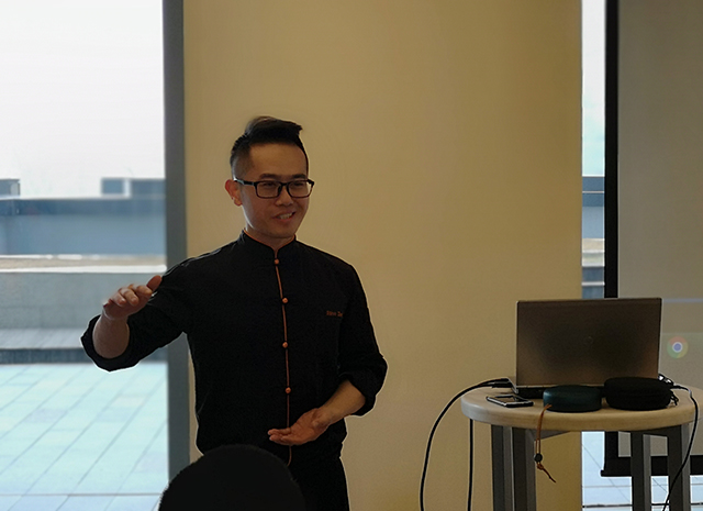 劲松职高实习就业创业指导中心组织学生参观太古集团酒店