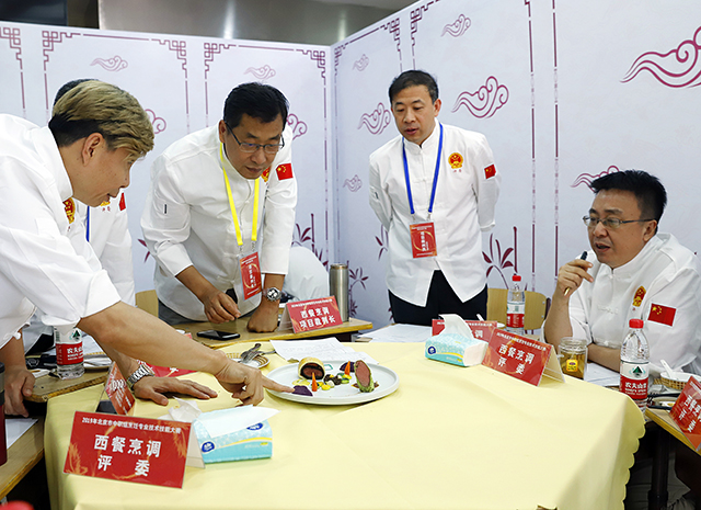 烹珍馐美味  琢艺术人生 ——北京市劲松职业高中圆满承办2019年北京市中等职业学校烹饪专业技能大赛