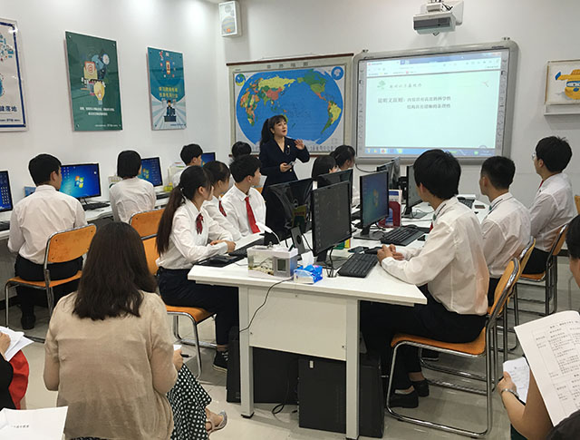 混合式学习+产教融合+课程联动——劲松职高新源里校区电子商务专业成功完成区级研究课