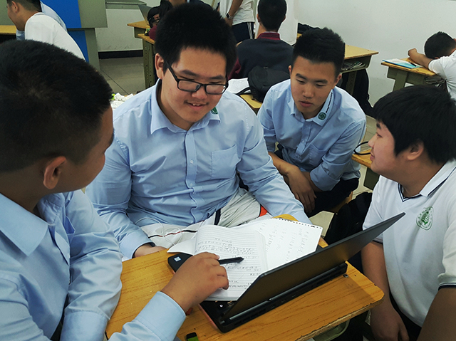 融合聚力 初放华彩 ——劲松职高数字影像技术专业举办高一年级以赛代考成果展示会