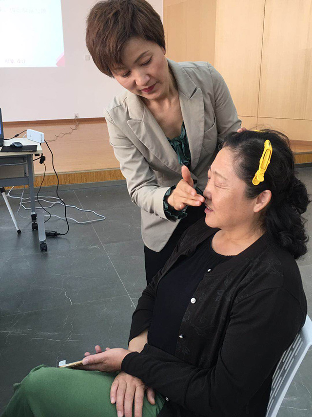 民族融合民族情 社区培训献真情——北京市劲松职业高中社区系列培训活动圆满结束