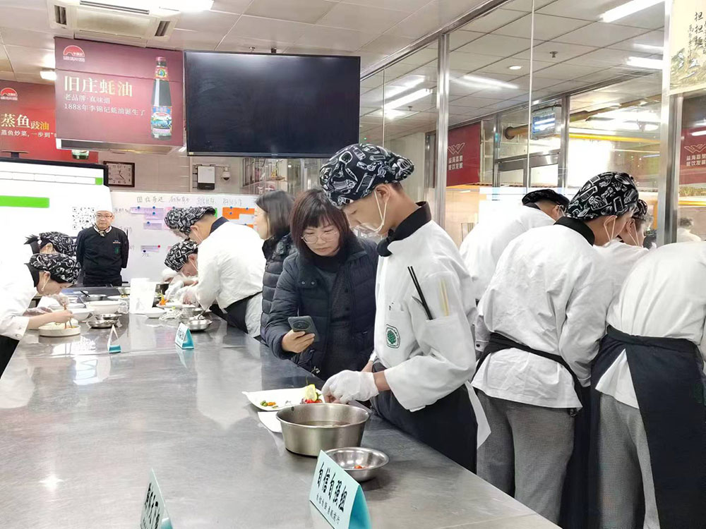 北京市教委督学处领导莅临我校调研指导