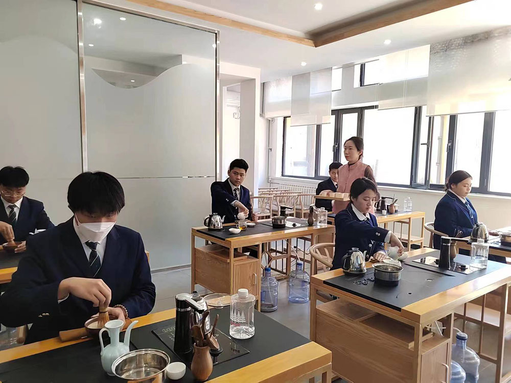 北京市教委督学处领导莅临我校调研指导