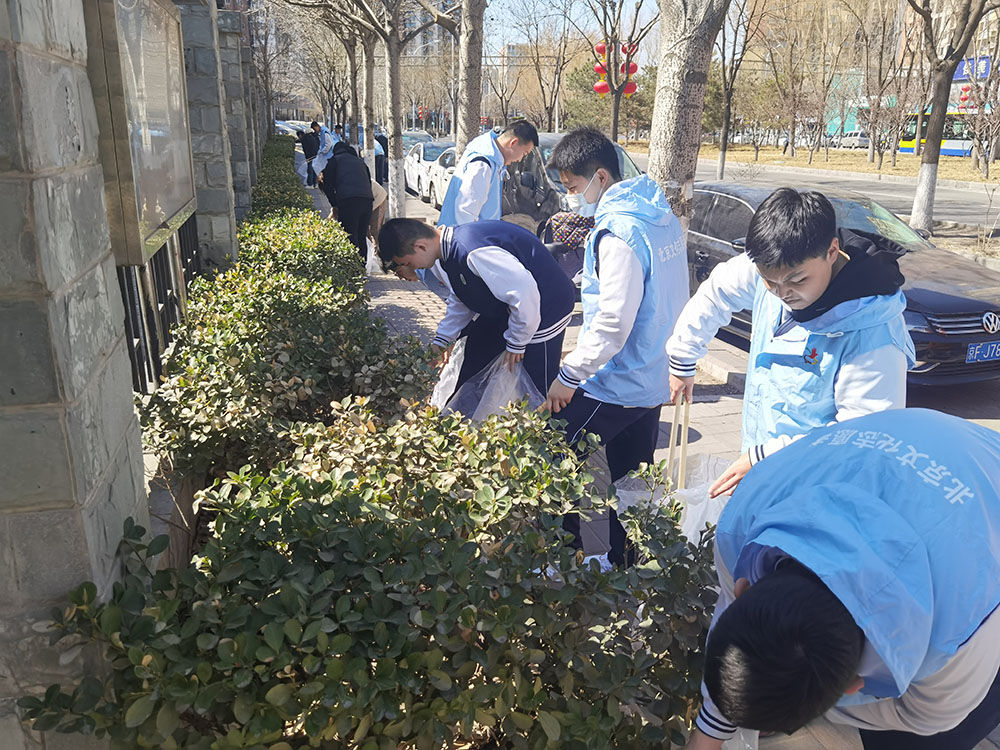 党建引领学雷锋，“锋”火相传践行动——劲松职高常营校区党支部举办主题党日暨党建带团建志愿服务活动