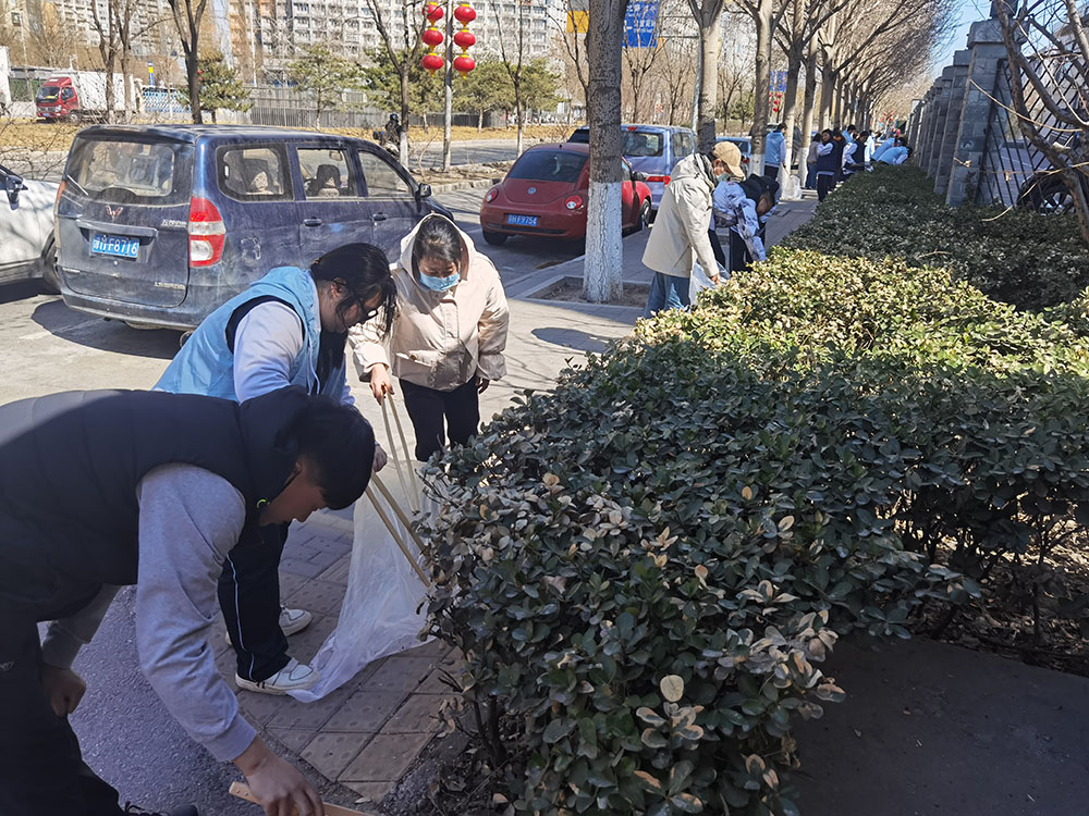 党建引领学雷锋，“锋”火相传践行动——劲松职高常营校区党支部举办主题党日暨党建带团建志愿服务活动
