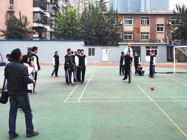 阳光体育 健康成长 ——劲松职高综合高中部举办阳光体育月系列活动