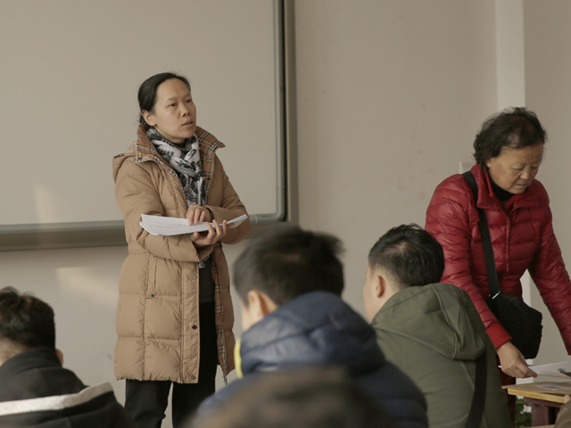 劲松职高实习就业创业指导中心举行跟岗阶段实习总结会