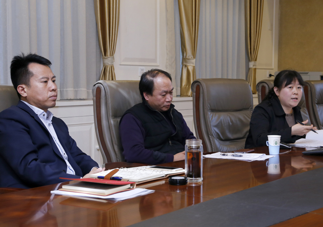 劲松职高召开师资队伍建设专题研讨会1