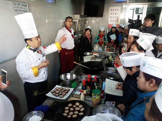 劲松职高成功举办朝阳区幼儿园厨师岗位技能提升培训班