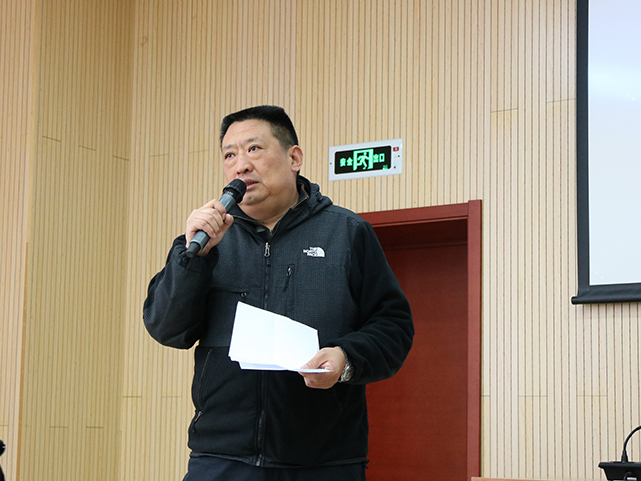 劲松职高综合高中部召开新学期第一次全体会