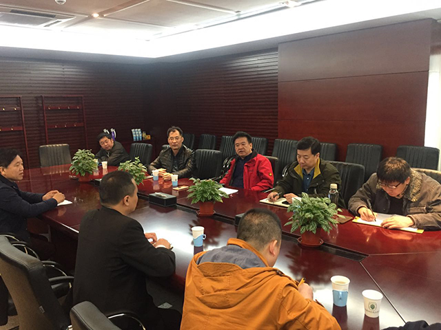 劲松职高总务处召开食品安全工作会