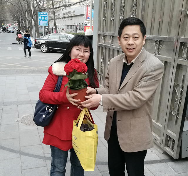 齐参与，共分享，助力幸福家园——北京市劲松职业高中各校区开展“三八”妇女节庆祝活动