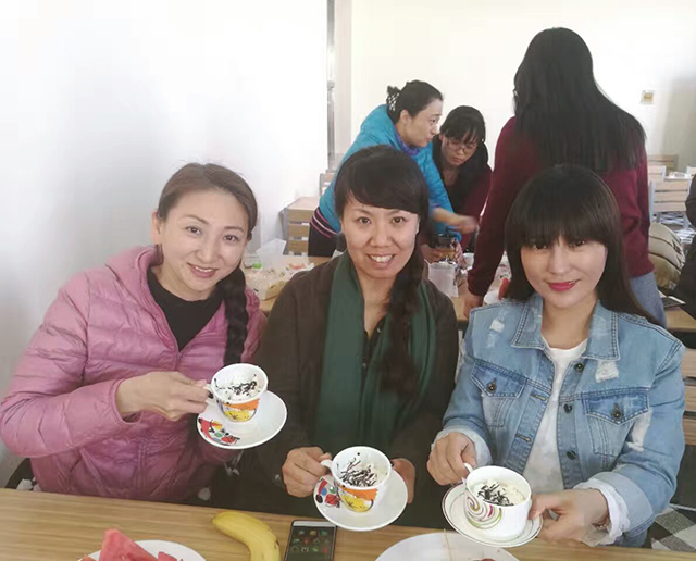 齐参与，共分享，助力幸福家园——北京市劲松职业高中各校区开展“三八”妇女节庆祝活动