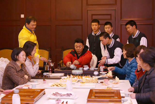 齐参与，共分享，助力幸福家园——北京市劲松职业高中各校区开展“三八”妇女节庆祝活动