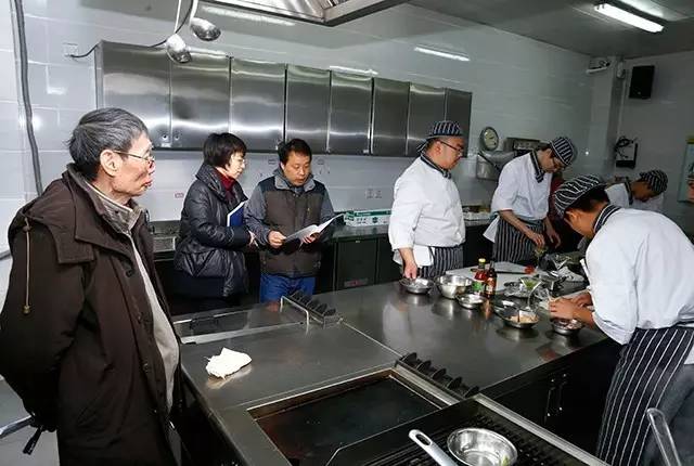 深化课堂教学改革，混合式学习提升教学实效
