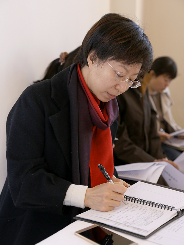 劲松校区开展“混合式专业实训课教学模式研究”课例展示活动