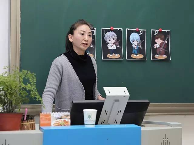 劲松职高成功举办校级信息化教学竞赛活动