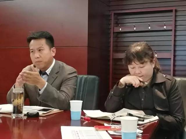 科研引领，骨干先行 ——劲松职高召开混合式实训教学模式培训会