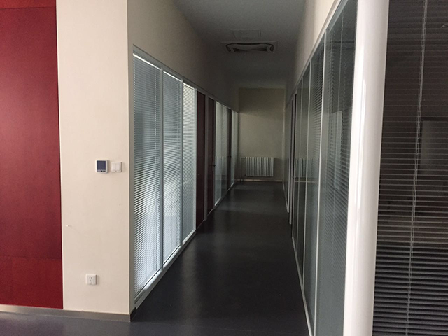 劲松职高总务处对劲松校区影视与影像专业实训基地进行项目验收工作