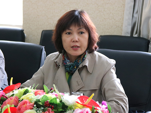 劲松职高综合高中部召开特色教学座谈会