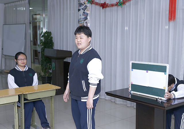 劲松职高承办“2017年朝阳区职业高中第六届双语比赛初赛”活动