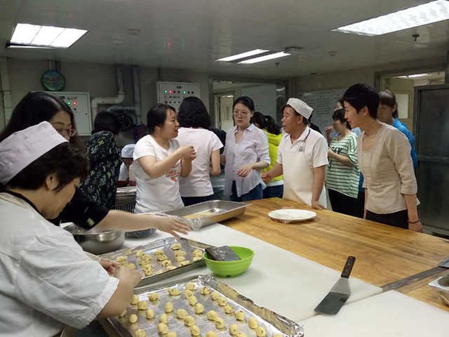 劲松职高常营校区圆社区卫生服务中心医护人员“美食梦”