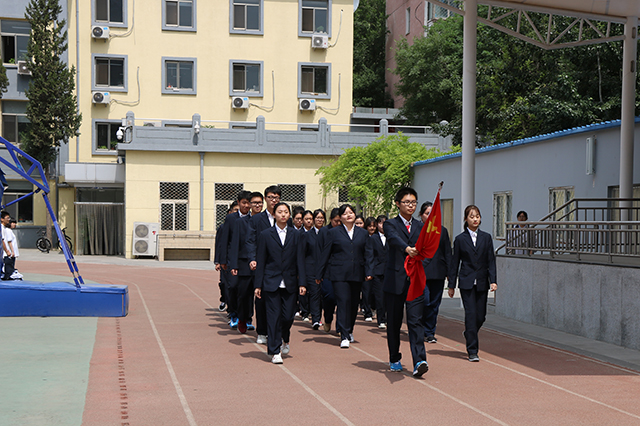 满怀信心奔赴考场  捷报频传金榜题名——劲松职高综合高中部举行为高三考生送祝福活动