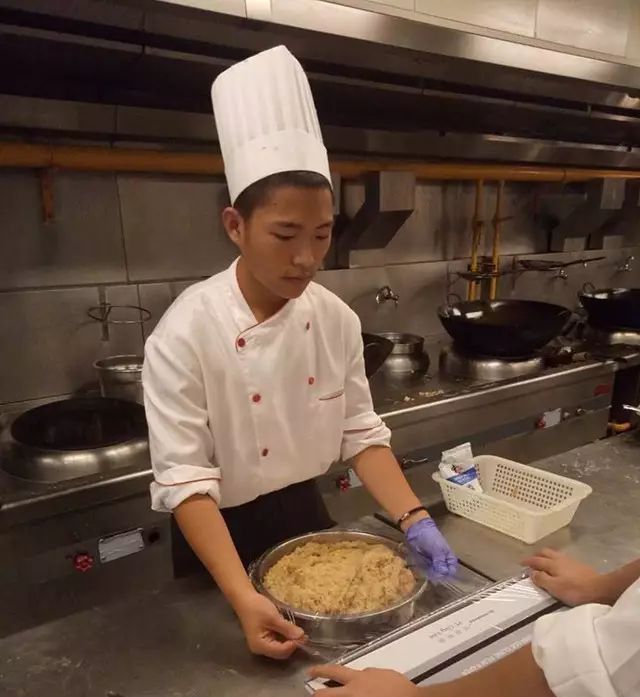 劲松职高西餐专业工学交替收获颇丰